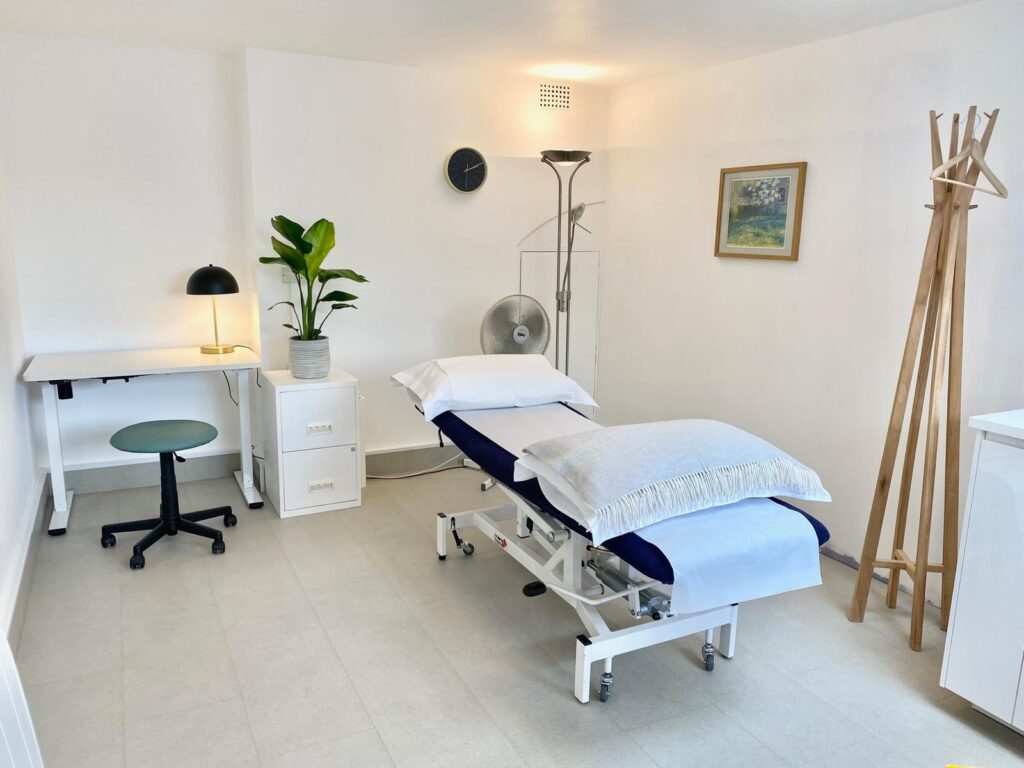 Treatment Room for rent